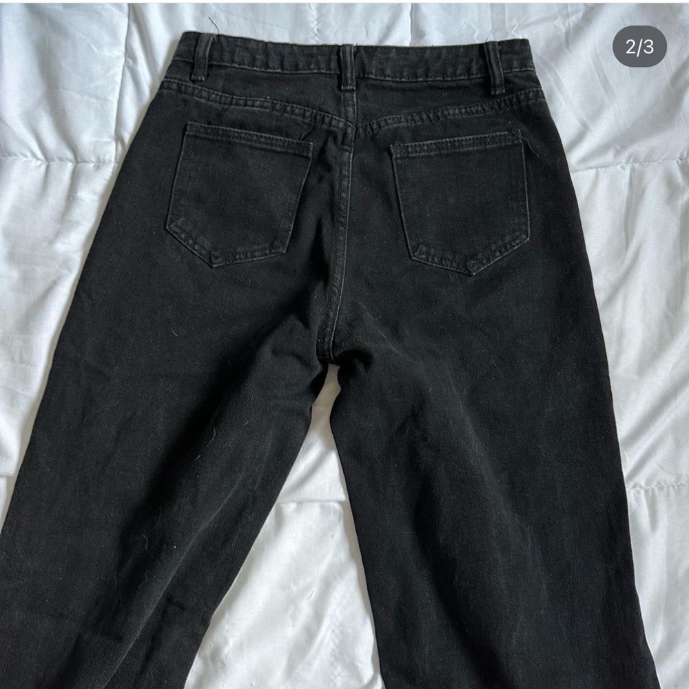 Jeans - Picture 2 of 3